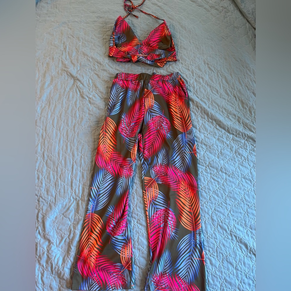 Tropical Leaf Print Two-Piece Set